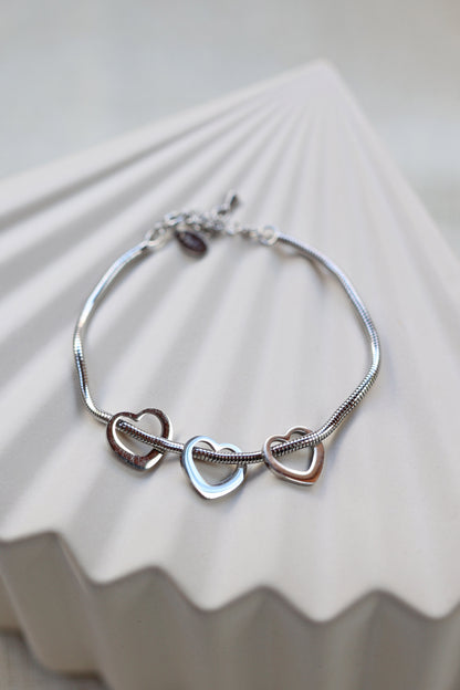 Bracelet breloques cœur en argent LUDI en acier inoxydable, réglable et hypoallergénique