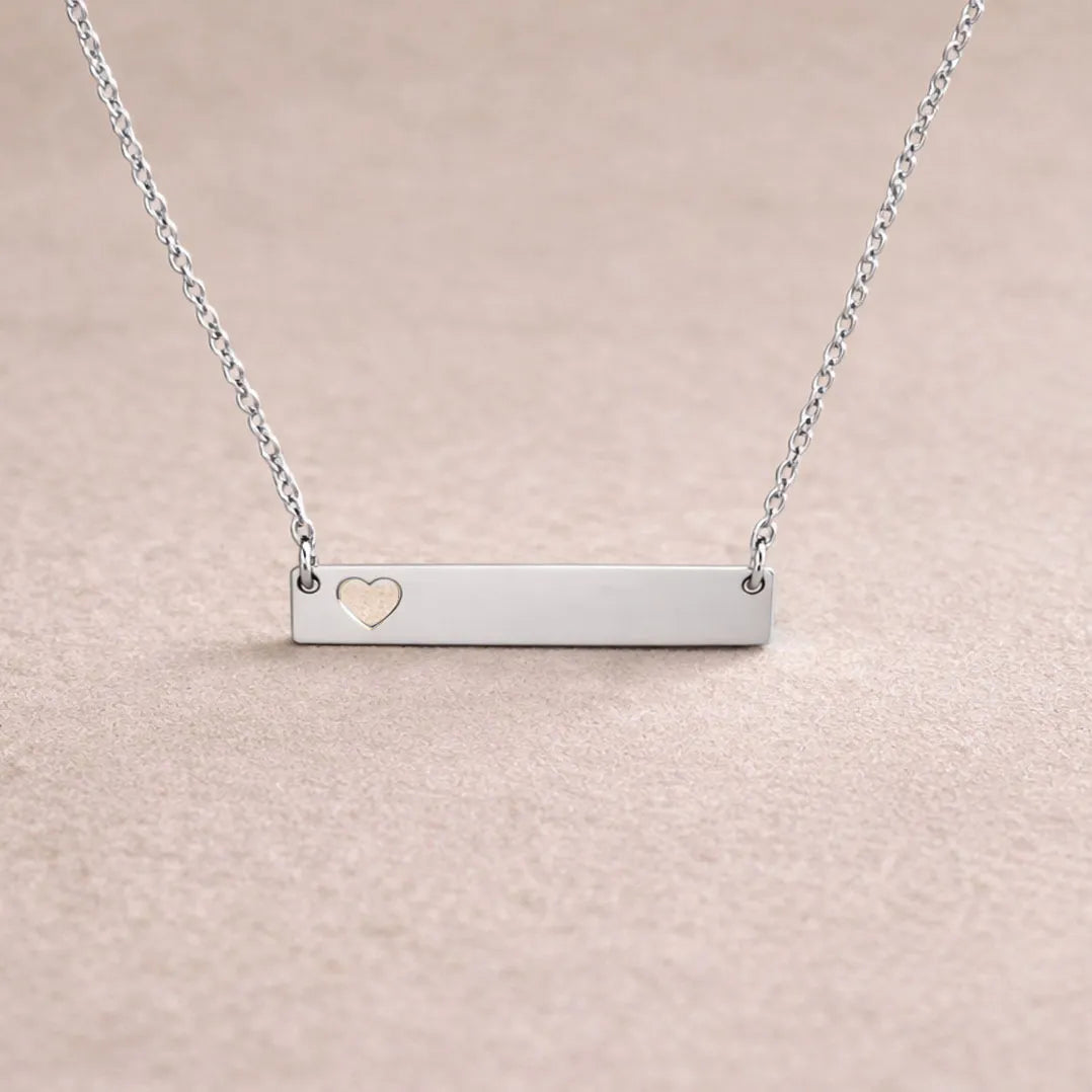 Collier plaque cœur ajouré personnalisable — Douceur Visée Bijoux
