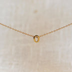 Collier lettre initiale doré - L’instant Visée Bijoux