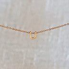 Collier lettre initiale doré - L’instant Visée Bijoux