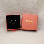 Coffret Visée bijoux - collier coeur et boucles d'oreilles assortis dans la boite signature. 