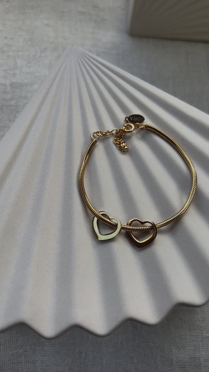 Bracelet breloques cœur doré LUDI en acier inoxydable, réglable et hypoallergénique